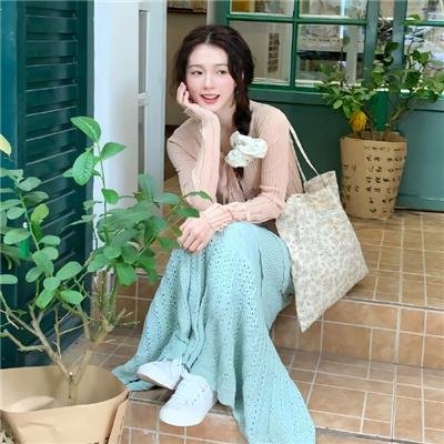 色彩直冲而上